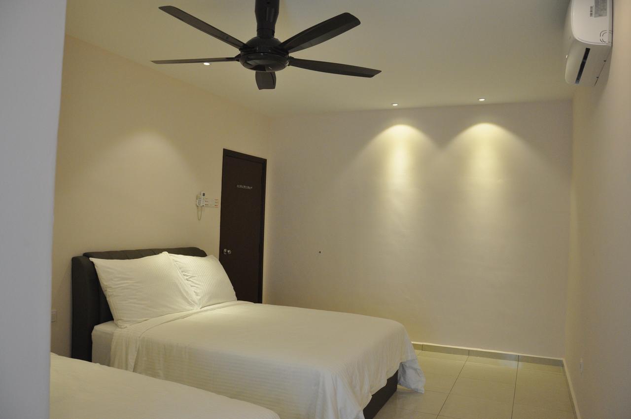Imperial Cottage Malacca Екстериор снимка