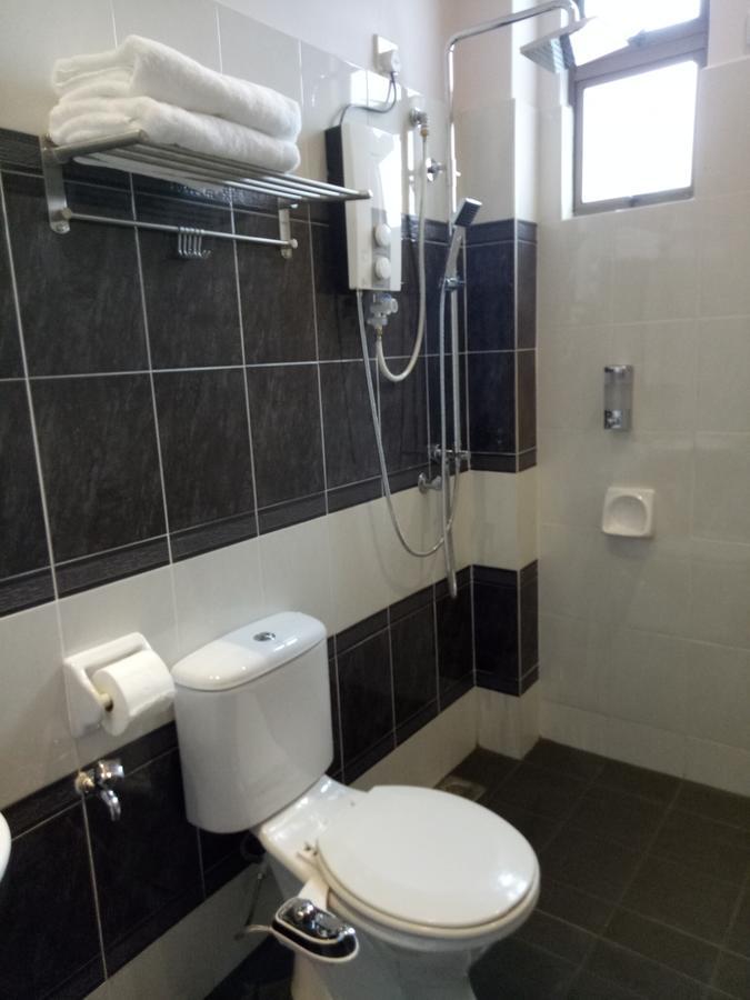 Imperial Cottage Malacca Екстериор снимка
