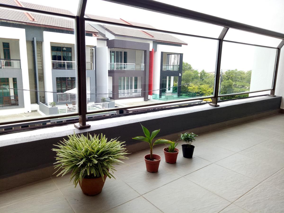 Imperial Cottage Malacca Екстериор снимка