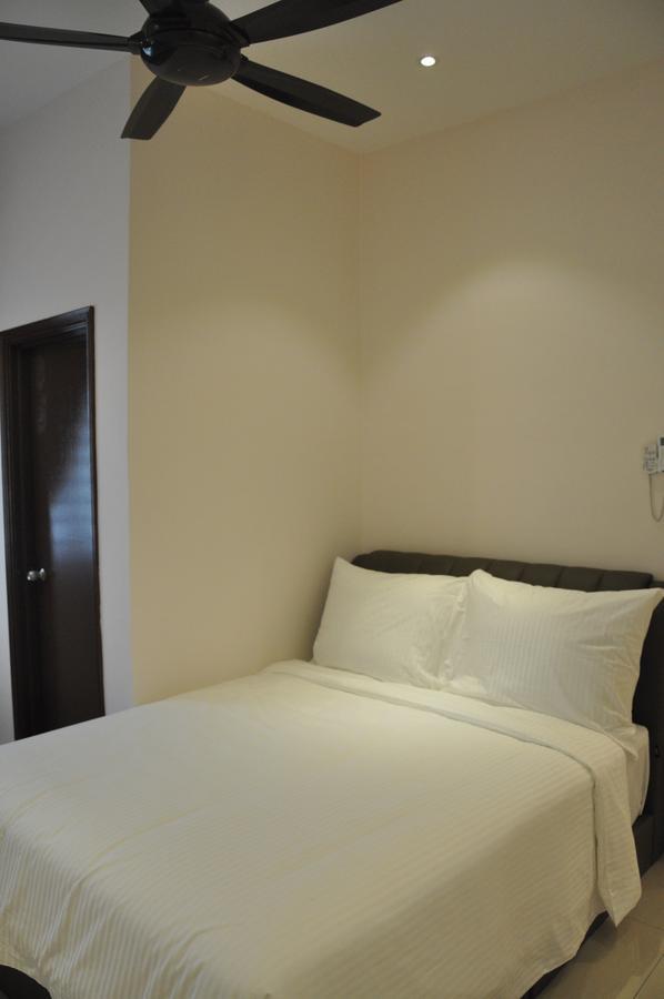 Imperial Cottage Malacca Екстериор снимка